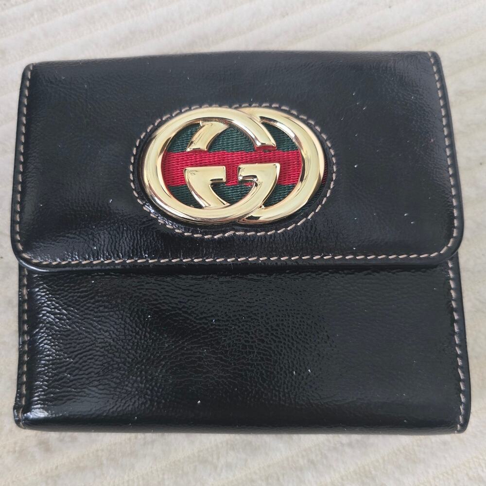 Gucci Black Patent Leather Britt Compact Bifold Web Wallet